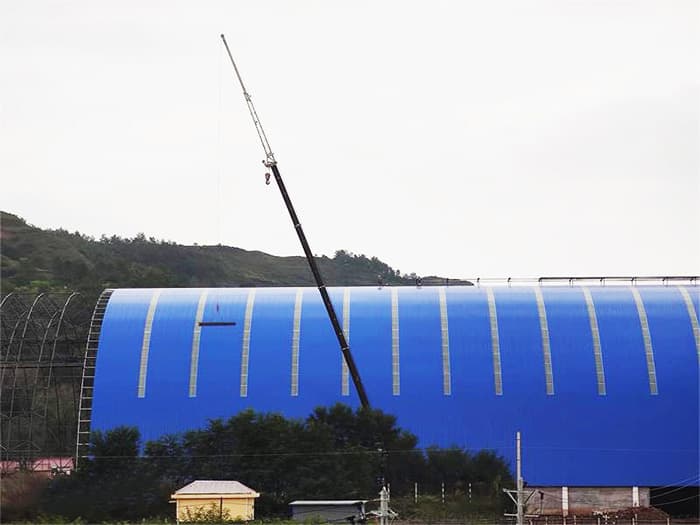 五指山煤棚网架工程